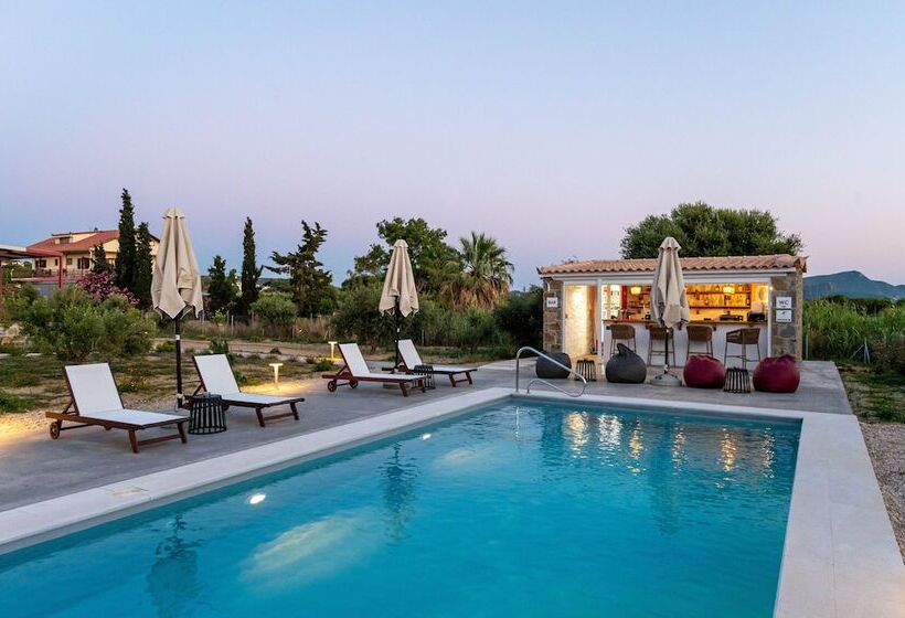 Abeloessa Methonian Hospitality