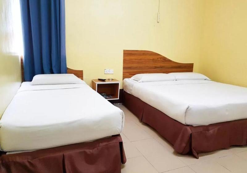 Aj Hotel By Oyo Rooms