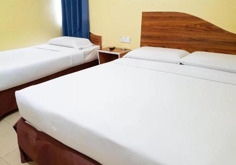 Aj Hotel By Oyo Rooms