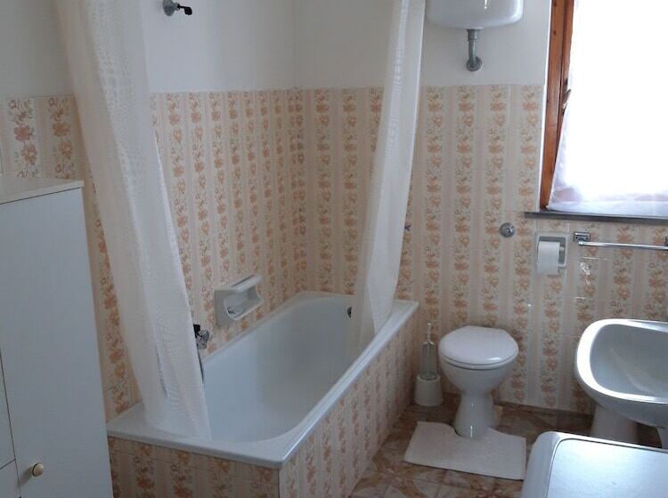 تختخواب و صبحانه Casale Lucia