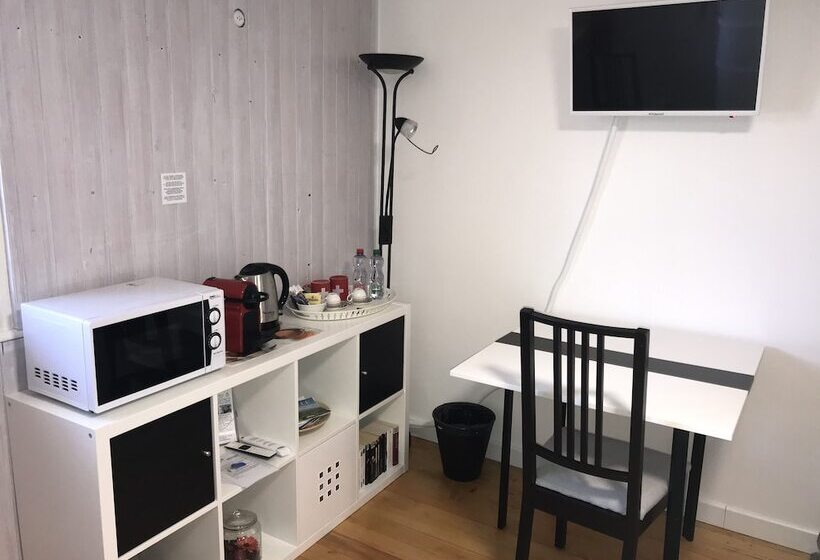 Hotel Au Bonheur Des Iris