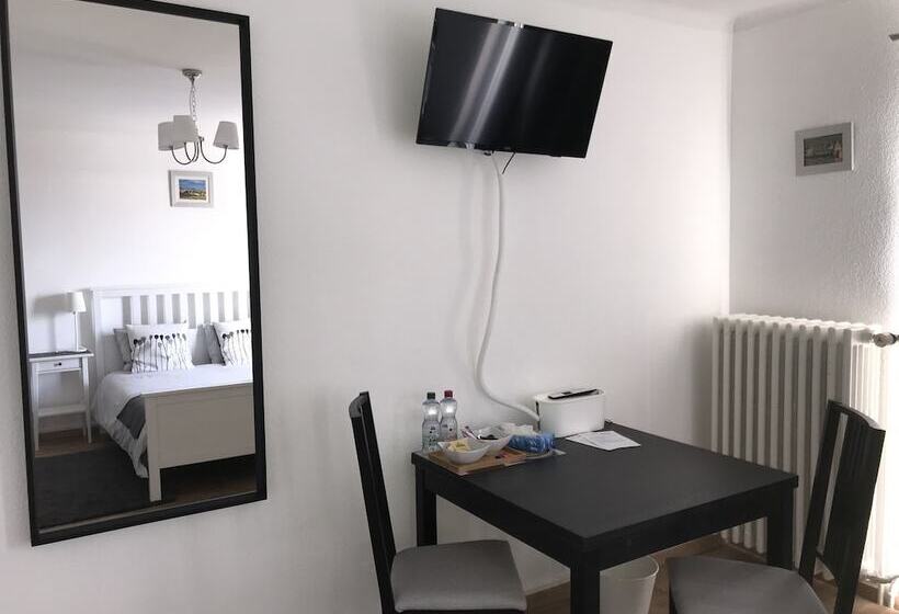 Hotel Au Bonheur Des Iris