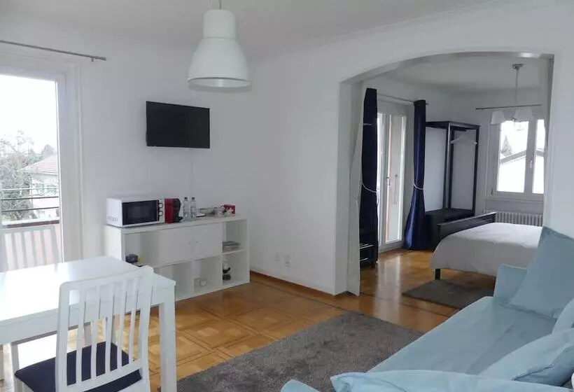 ホテル Au Bonheur Des Iris