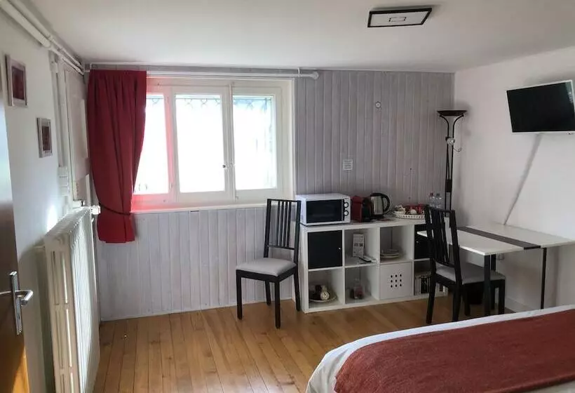 ホテル Au Bonheur Des Iris