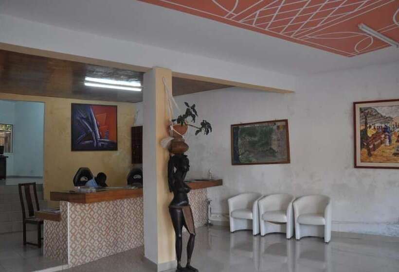 ホテル Hôtel Cisko Centre