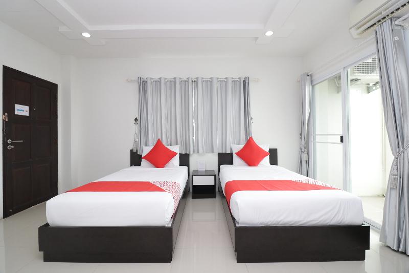 호텔 Hua Hin Irooms By Oyo Rooms