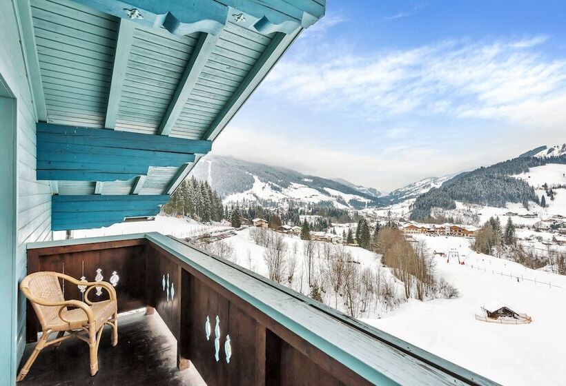 هتل Widmoos By Skinetworks