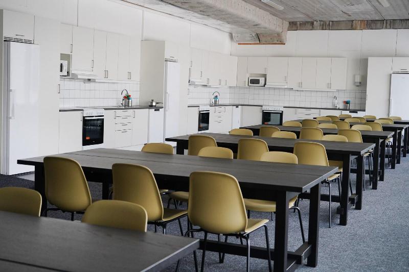 هتل Nolvik L & Konferens