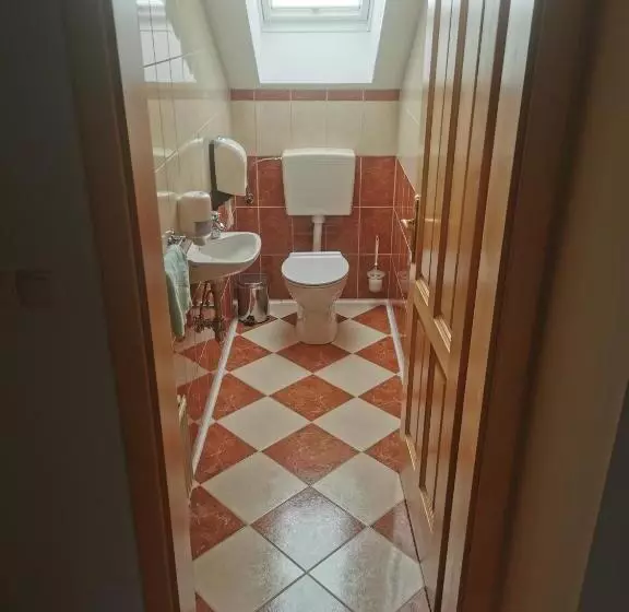 هتل Turistična Kmetija Ramšak