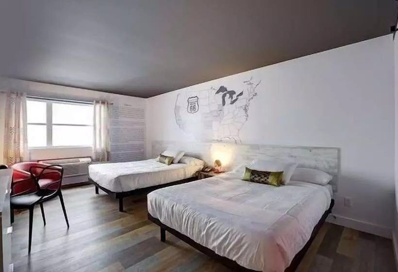 Hotelli Historique Et Manoir Route 66