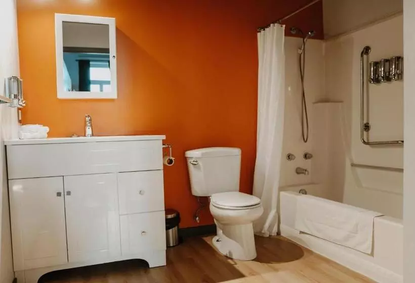 Hotelli Historique Et Manoir Route 66