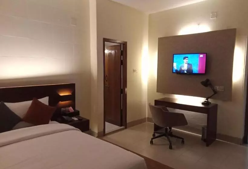 Hotelli Jatra Flagship Rajshahi City Centre