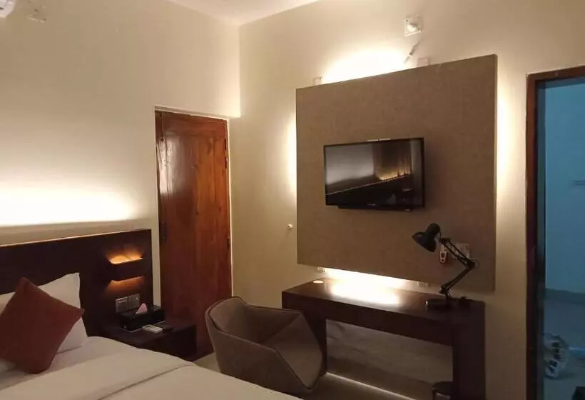 Hotelli Jatra Flagship Rajshahi City Centre