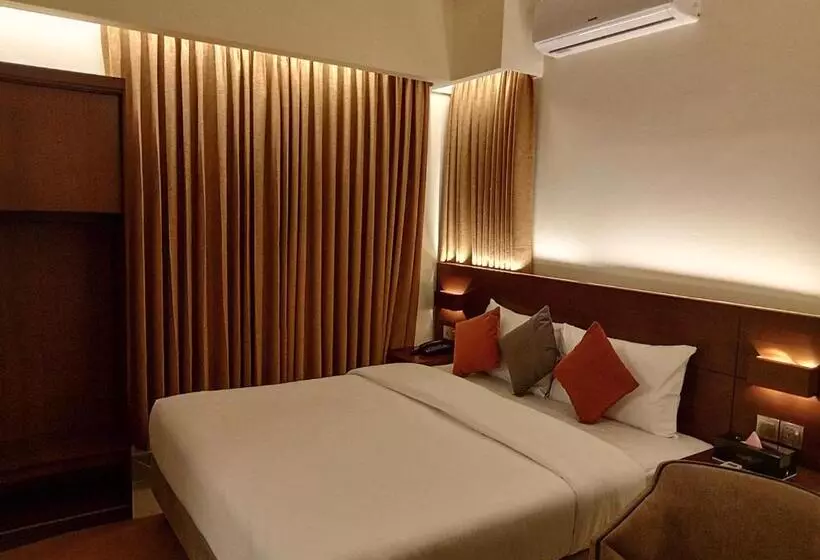 Hotelli Jatra Flagship Rajshahi City Centre