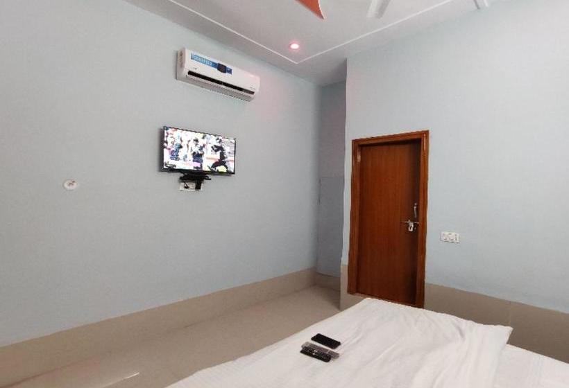 호텔 Oyo 80778  Sajan