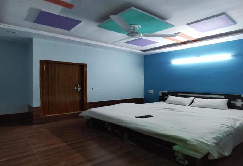 호텔 Oyo 80778  Sajan