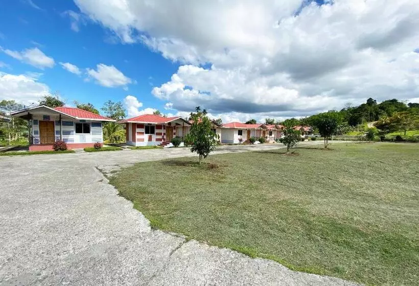 ホテル Oyo 90284 Kampung Stay Kilimu