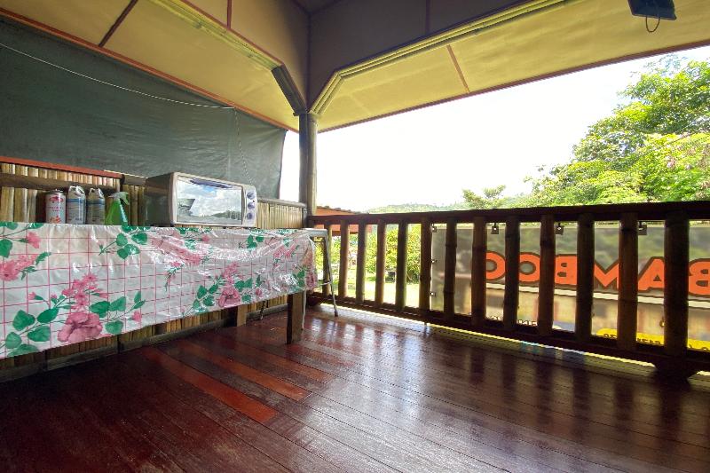 בית מלון כפרי Oyo 90286 Yuna Bamboo Rest & Stay