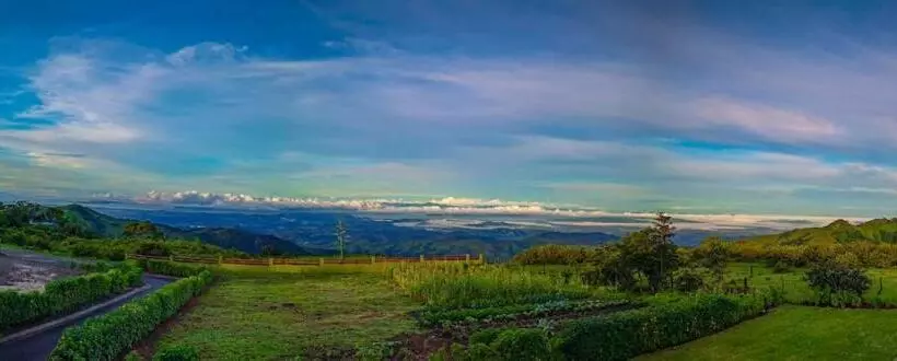 Hotelli Sunset Vista Lodge,monteverde,costa Rica
