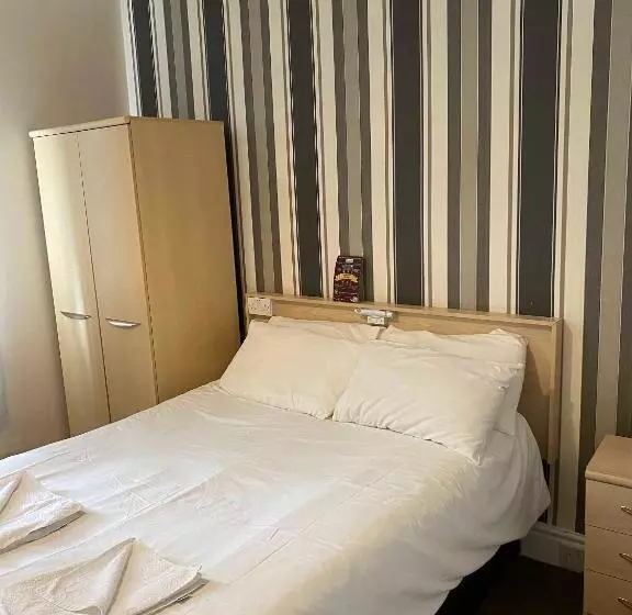 Hotel Arncliffe Lodge