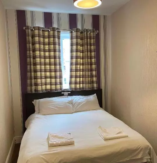 Hotel Arncliffe Lodge