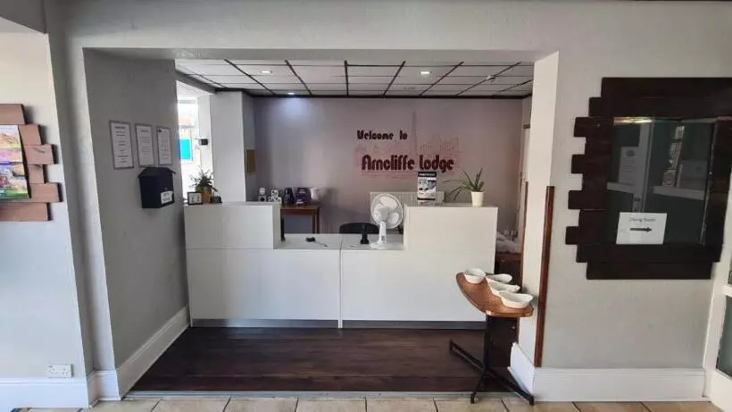 Hotel Arncliffe Lodge