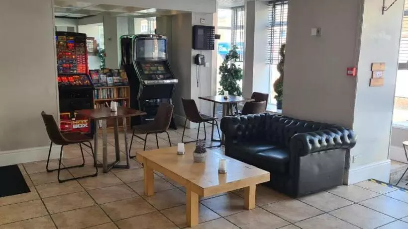 Hotel Arncliffe Lodge