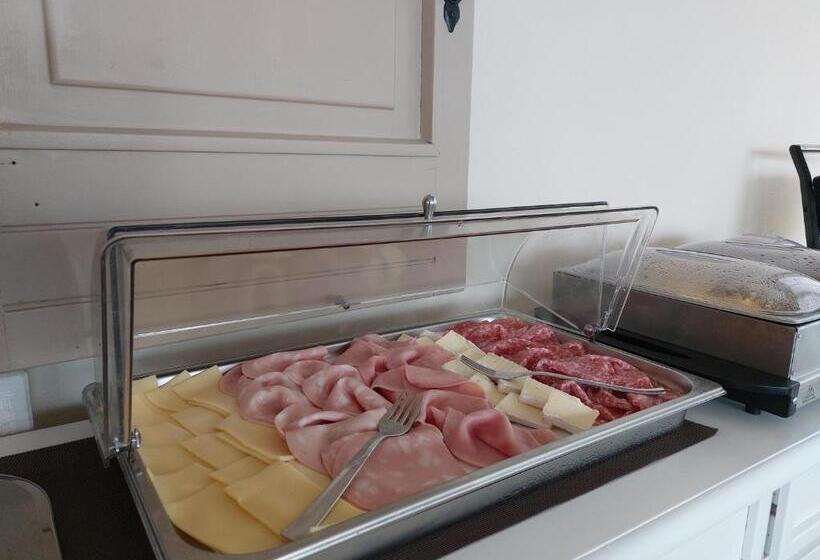 בית מלון כפרי Valbella