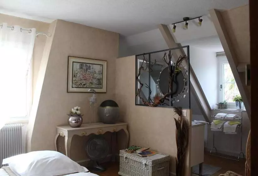 ペンション La Renaudiere En Bourgogne