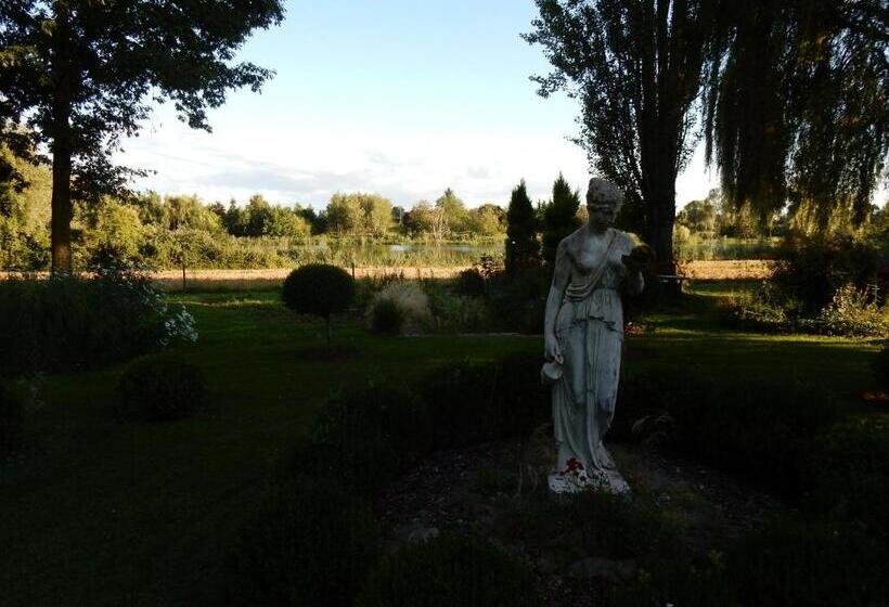 بنسيون La Renaudiere En Bourgogne