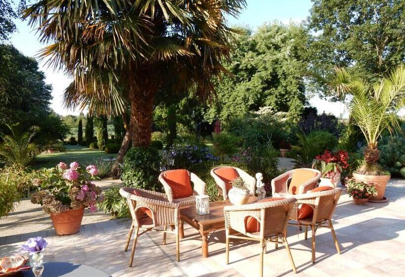 بنسيون La Renaudiere En Bourgogne