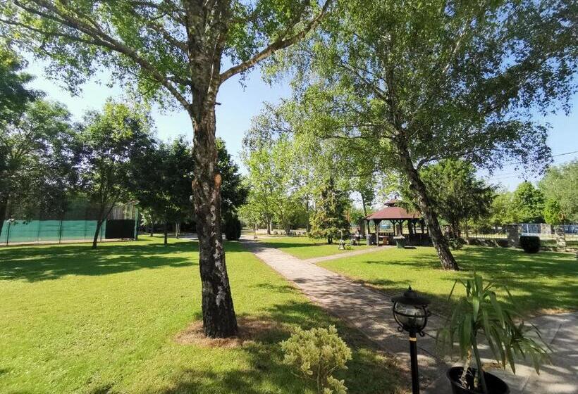 مبيت وإفطار Laguna Panzió