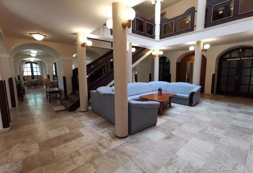 ベッドアンドブレックファースト Laguna Panzió