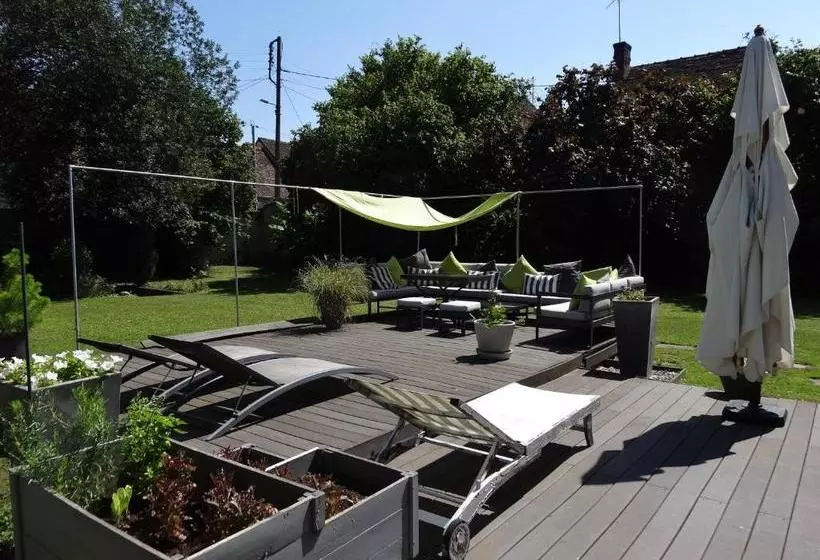 Aamiaismajoitus (B&B) Les Petites Tuileries