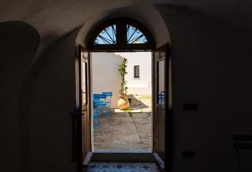 ホテル Albergo Rurale Casa Fois