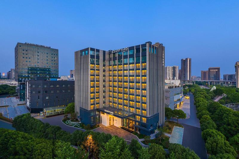 בית מלון כפרי Courtyard By Marriott Jiangyin