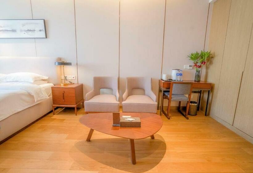 Отель Home Plus