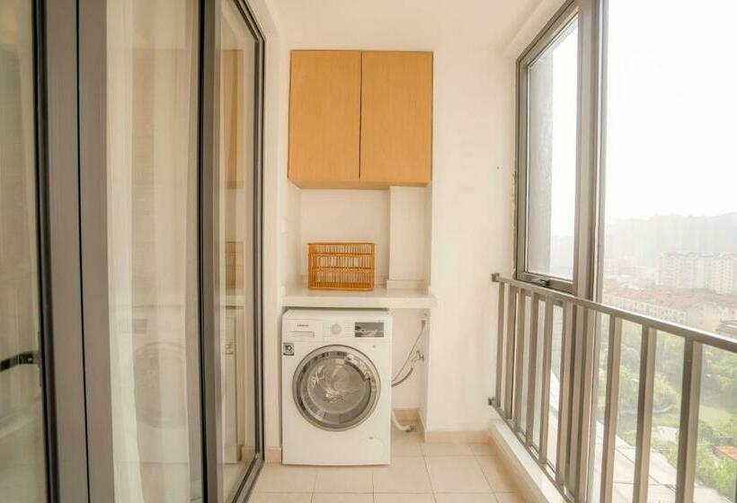 Отель Home Plus