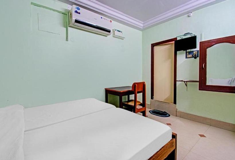 酒店 Flagship 80532 Decent Residency