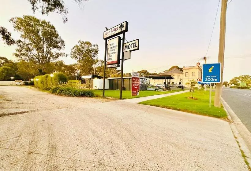 Motelli Auto Lodge Motor Inn