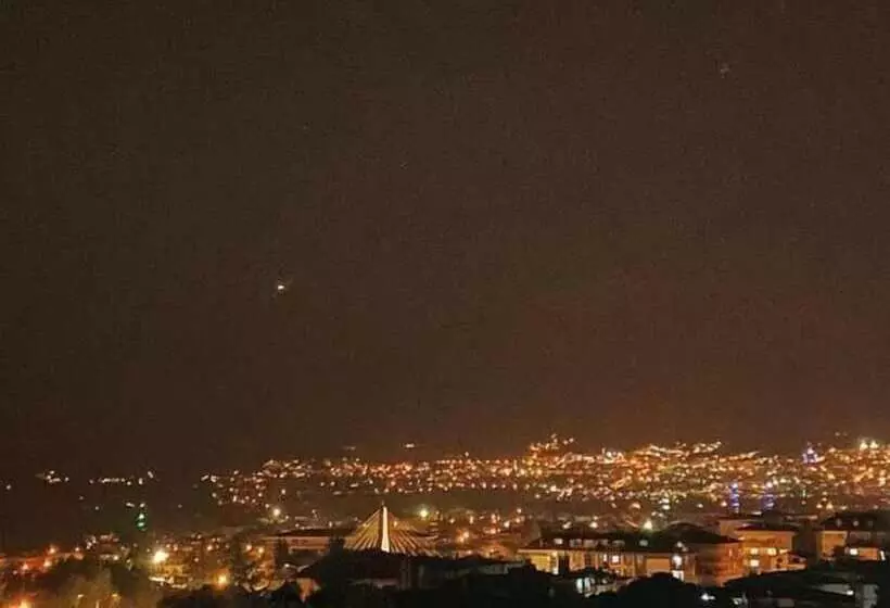 Oda Sui̇t