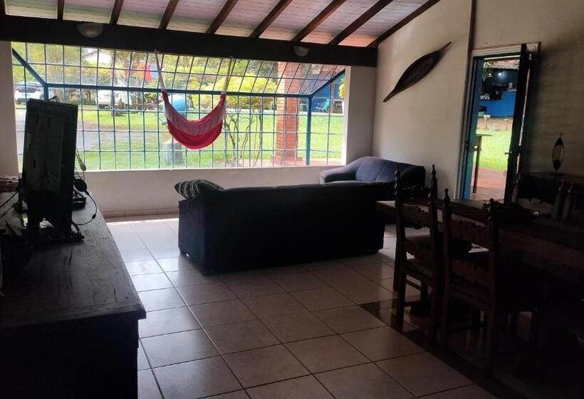 Pension (Hôtel basse catégorie) Pousada Canto Dos Passaros