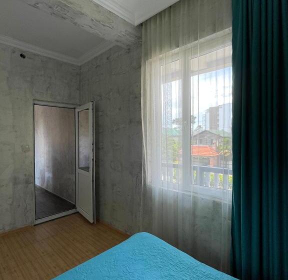 پانسیون Sun Kissed