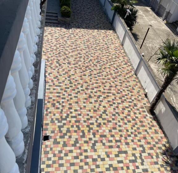 پانسیون Sun Kissed