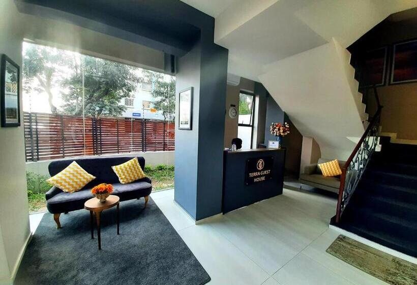 Terra Guest House