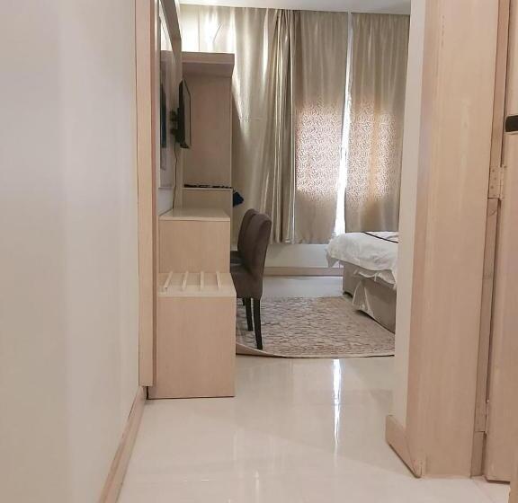 جولدن السودة