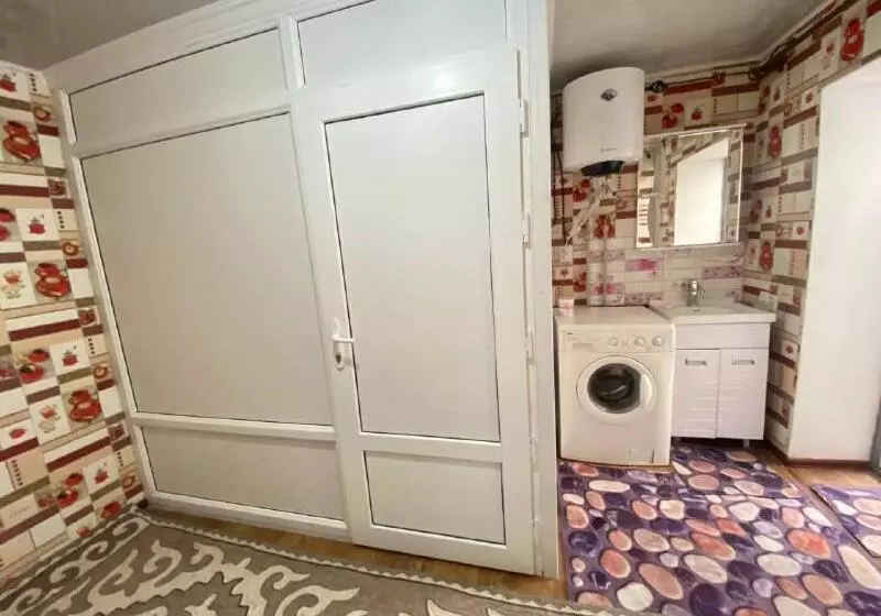 هاستل Naryn Guest House