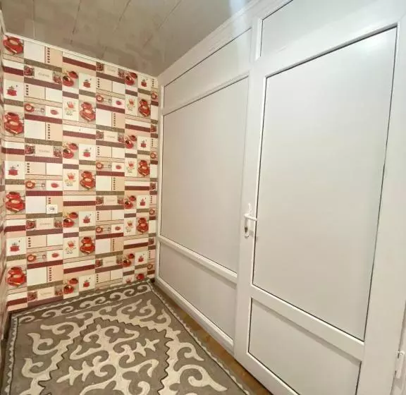 هاستل Naryn Guest House