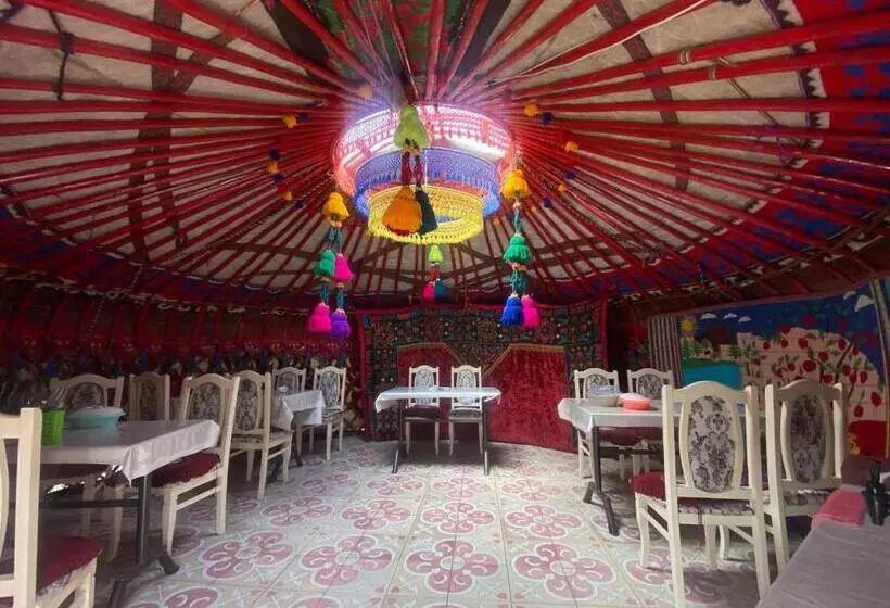 هاستل Naryn Guest House