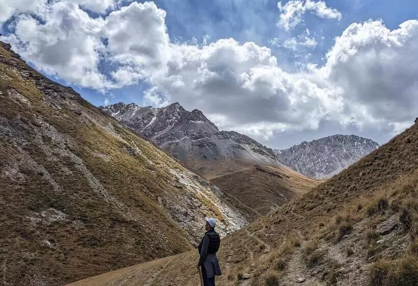 هاستل Naryn Guest House